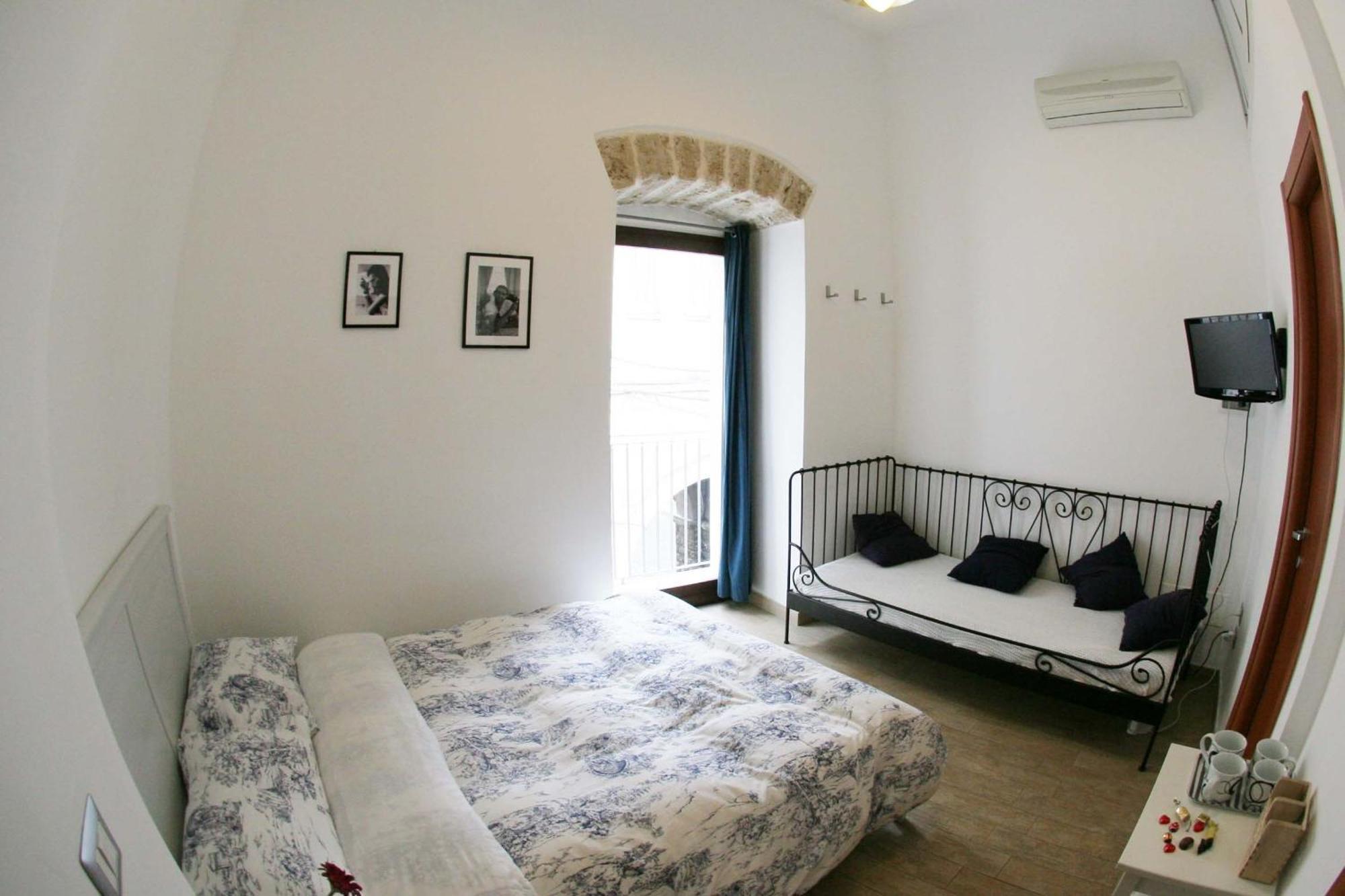 Saint Nicholas Plaza Hotel Бари Екстериор снимка