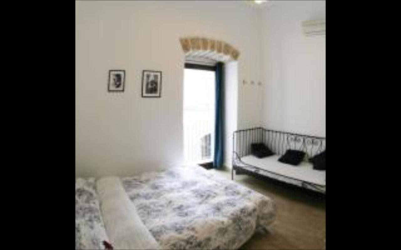 Saint Nicholas Plaza Hotel Бари Екстериор снимка